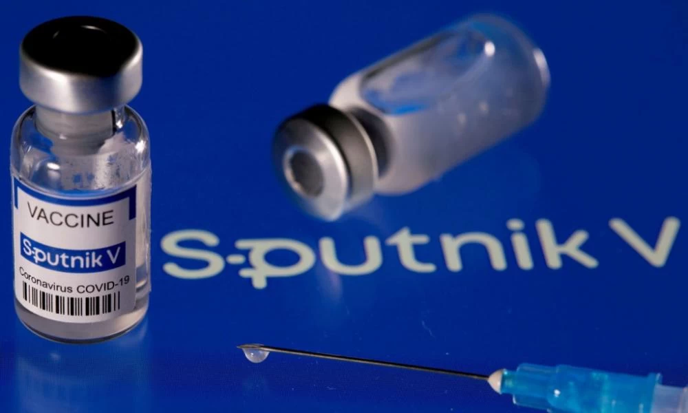 Κορονοϊός-Sputnik-V: «Θέλουμε δέκα μέρες για την παρασκευή εμβολίου κατά της Omicron»